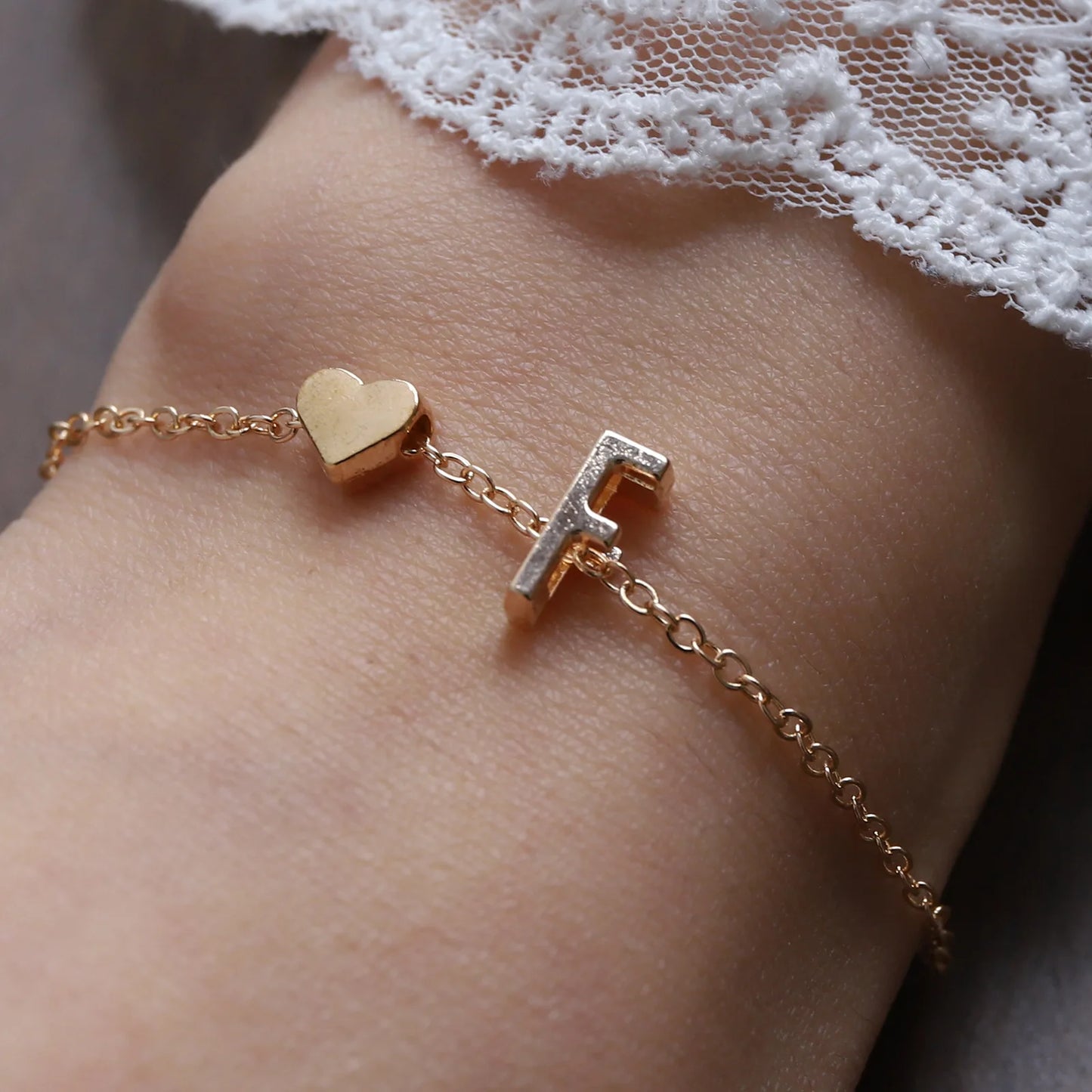 Bracelet Lettre Alphabet Personnalisé - Bijou Initial Tendance