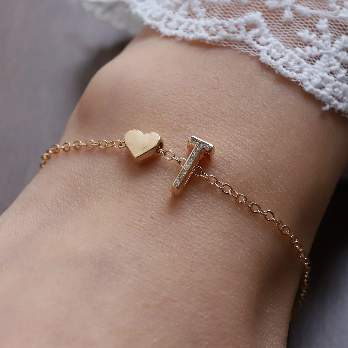 Bracelet Lettre Alphabet Personnalisé - Bijou Initial Tendance