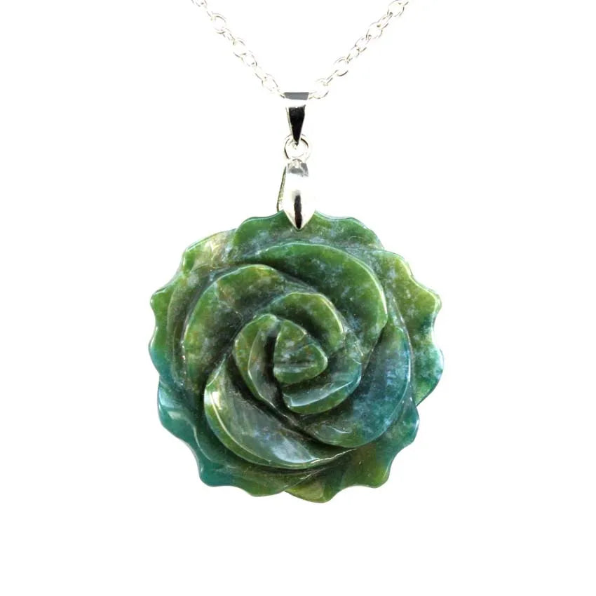Pendentif Fleur de Rose Sculptée Pierre Naturelle 35mm - Bijou Romantique