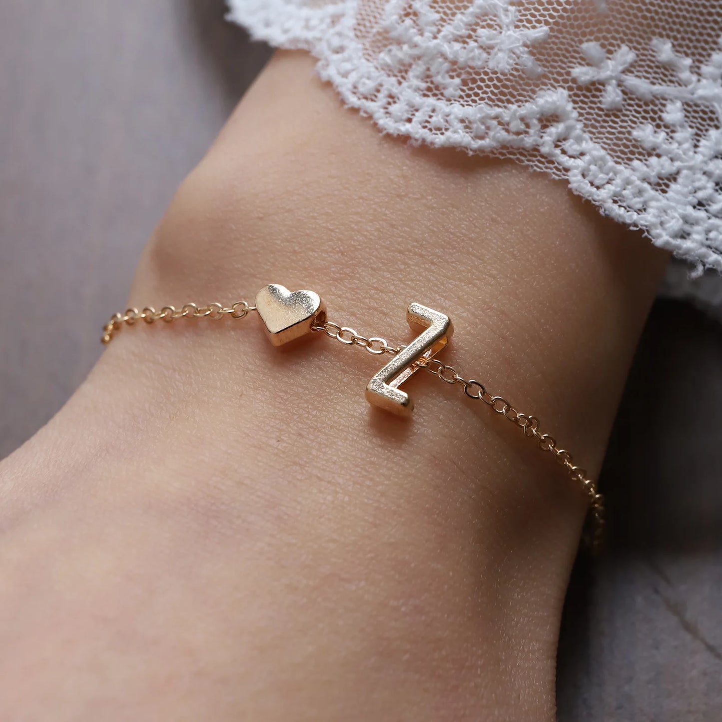 Bracelet Lettre Alphabet Personnalisé - Bijou Initial Tendance