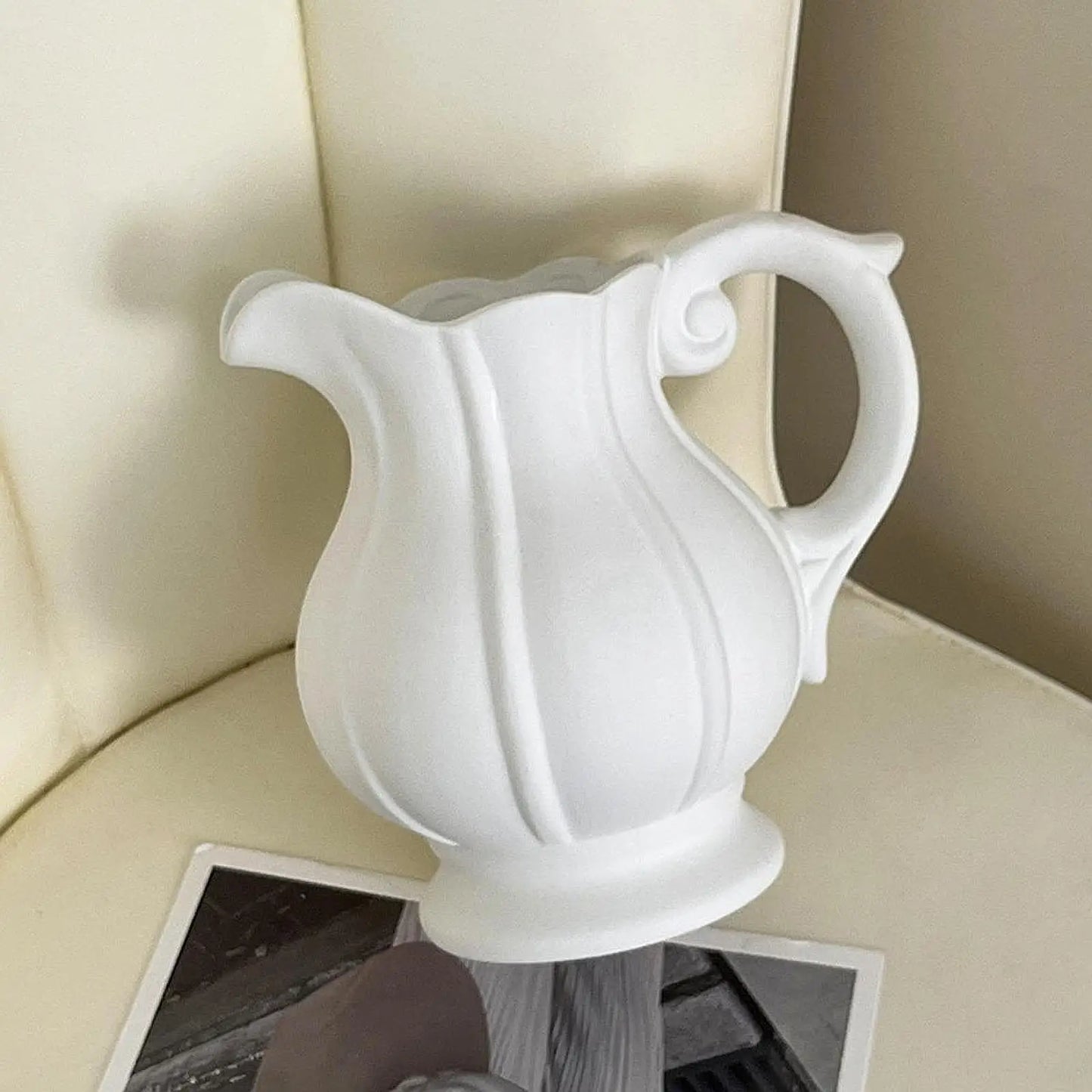 Vase Porcelaine Moderne - Décoration Salon Élégante