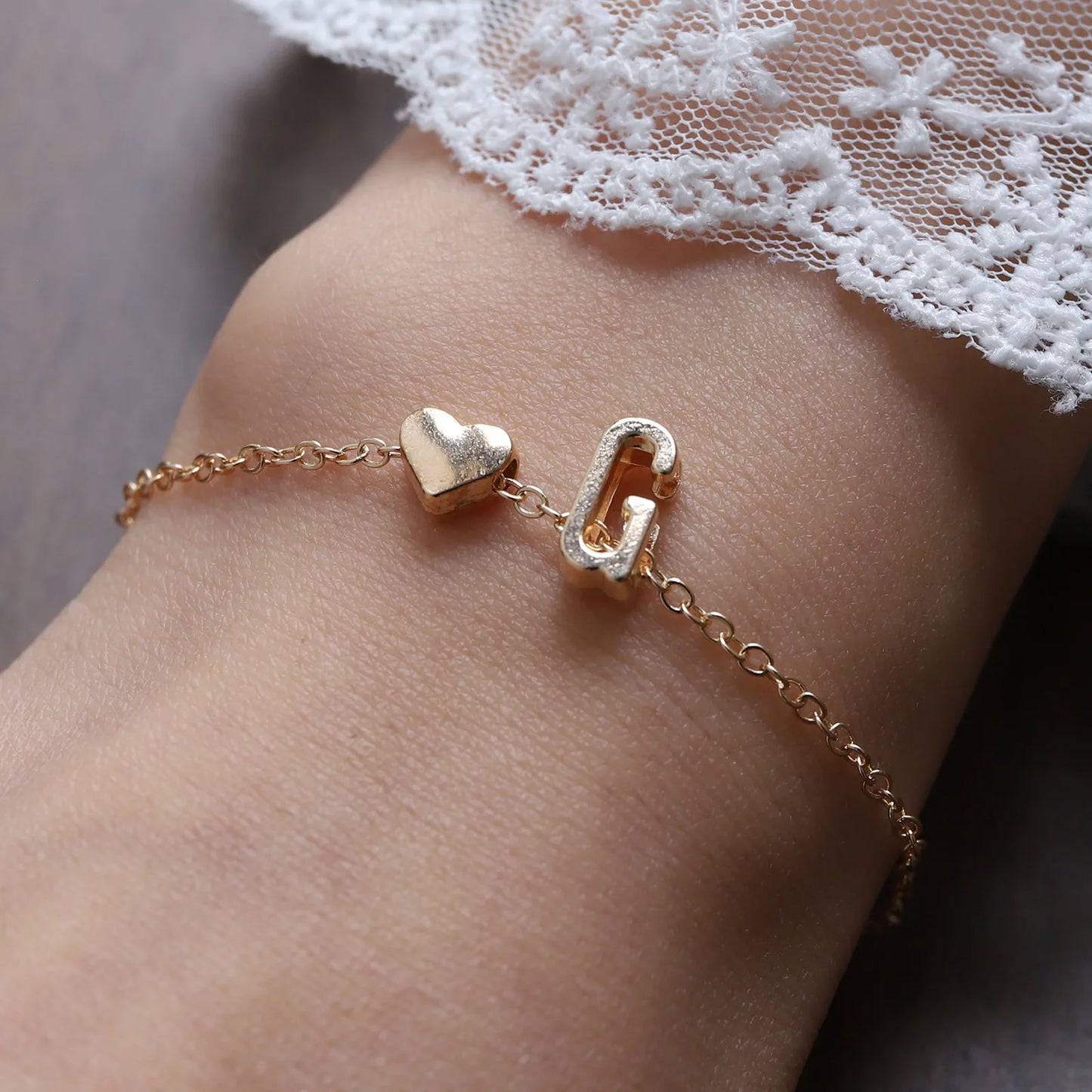Bracelet Lettre Alphabet Personnalisé - Bijou Initial Tendance