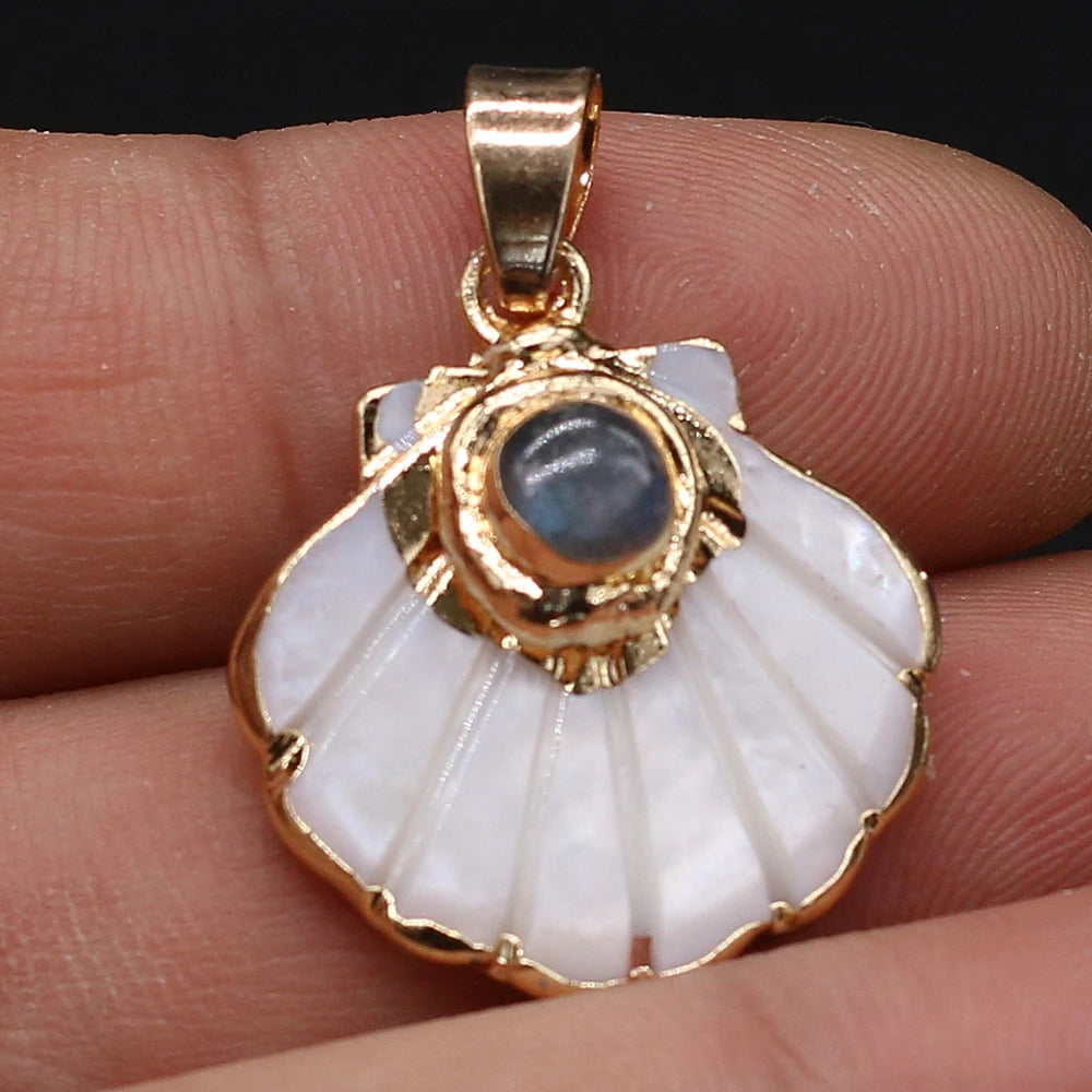 Pendentif Éventail Coquillage Pierre Naturelle 25x25mm - Bijou Marin
