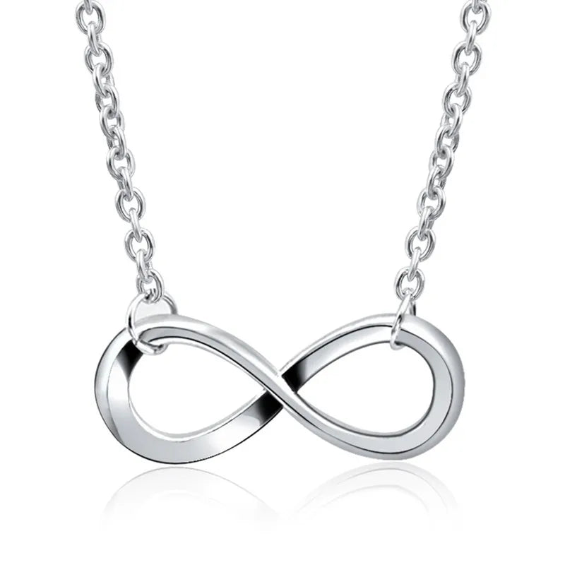 Collier Punk Minimaliste Infini Croix - Votre Bijou Magique Rebelle