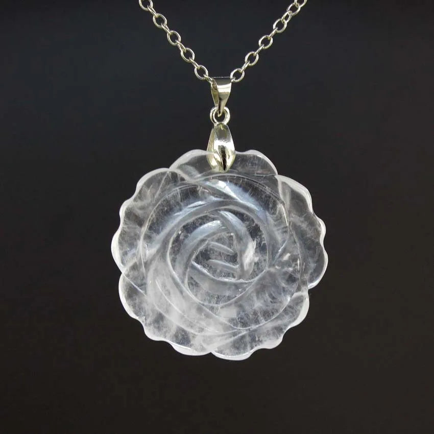 Pendentif Fleur de Rose Sculptée Pierre Naturelle 35mm - Bijou Romantique