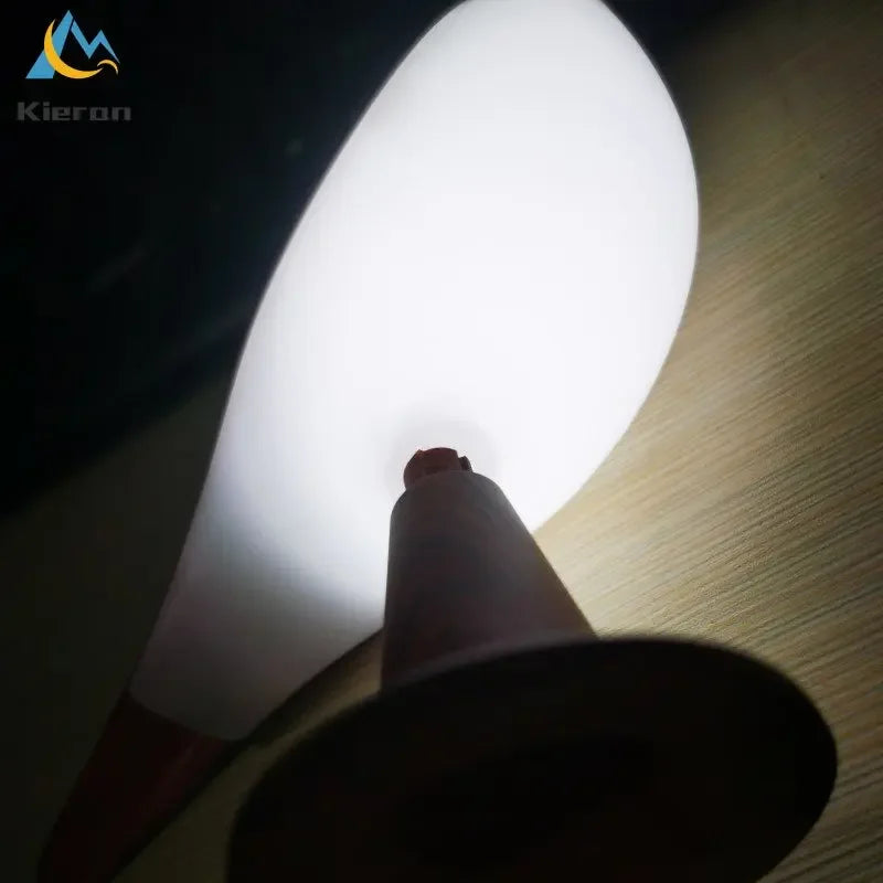 Lampe LED nordique moderne – lampe de bureau, chevet et décoration tactile avec fonction aromathérapie