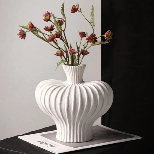 Vase Décoratif Imitation Céramique - Sanctuaire Nordique Minimaliste