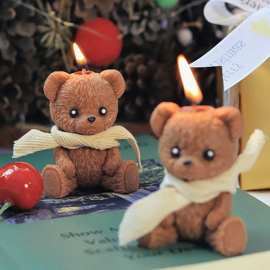 Bougie Ours de Noël Parfumée - Votre Gardien Magique des Fêtes