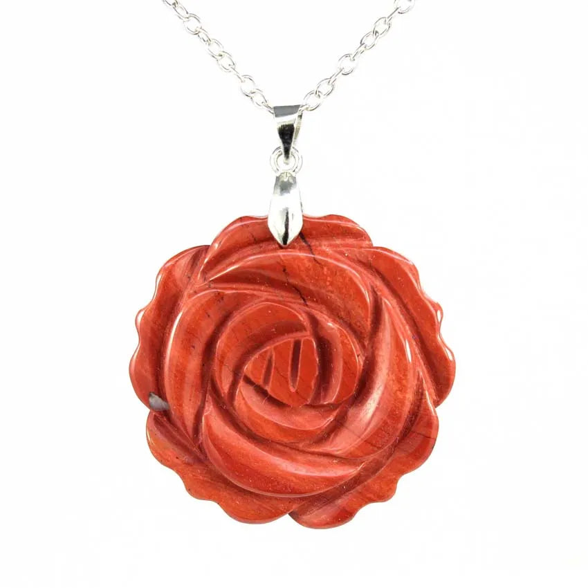 Pendentif Fleur de Rose Sculptée Pierre Naturelle 35mm - Bijou Romantique